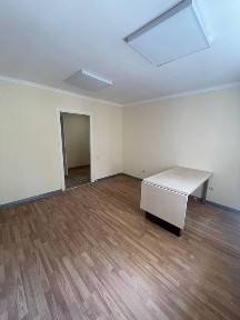 1/2 Шота Руставели Комната под Офис 25квм Якасарайский Братские могилы