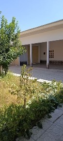 12- Поликлиника 4,5-соток срочно продаётся дом.