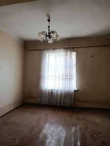 Дом Азербайджан центр, 4 сот. 2 дома. 11800уе