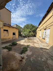 Реклама № 3597 Продаётся Дом на земле