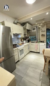 Yunusobod 19 kv 2 xona 3 xona qilinga 1 qavat 5 etajli dom