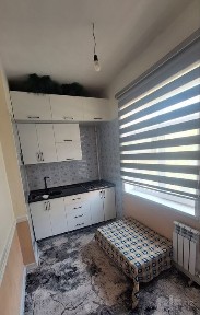 Pyati Alpomish mahalla 1 xonali 42 kv uy sotiladi