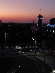 2-комн. Квартира 42м² с раздельными комнатами у Вокзального базара