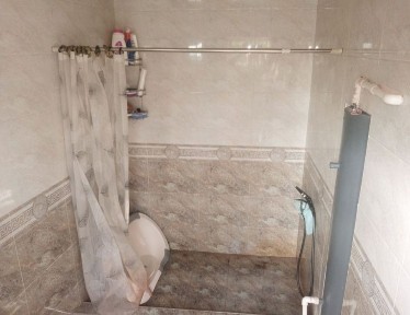 Uy sotiladi Dala hovli