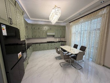 Срочно срочно продается Евро Дом самому центру города улица цалковский