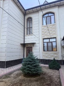 Uy sotiladi srochna