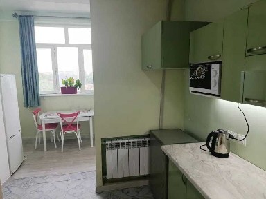 Сталинка в Мирабаде - 2 комнаты, 64 м² с высокими потолками!