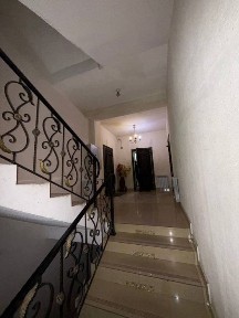 Продается каарттра 3 комнатная, новостройка