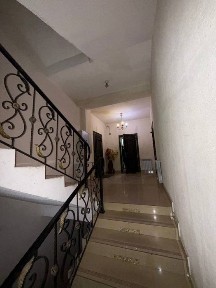 Продается каарттра 3 комнатная, новостройка