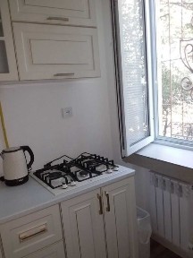 For rent. Сдается своя квартира. Кирпич. 1 этаж. Авиагородок.
