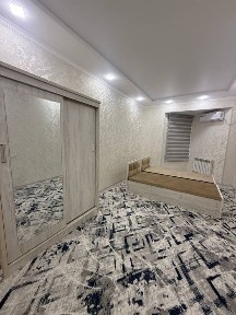 Сдается 1х комнатная квартира на 4этаже в районе Шарк-1 базарчик