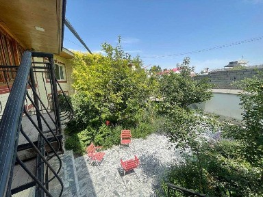 Продается дом 5 соток, 8 комнат, ул. Шаумяна (с ремонтом)