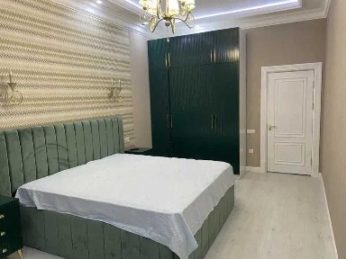 Центр, Элитная Новостройка Новомосковская 3 комнатная-130 кв. м