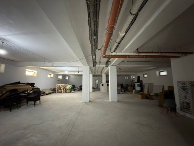 Аренда офис 2 этаж 400 кв м BMW мойка Istalbul city