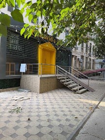 Продажа и Аренда помещения вдоль дороги 90м2 Ор-р Джумаджи ПедИнститут