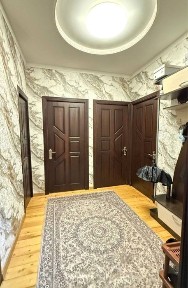Метро Мирзо Улугбек Продам 3/1/4 балкон 1,5/3 Раздельные комнаты