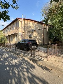 Продаётся квартира по ул. Чукурсае