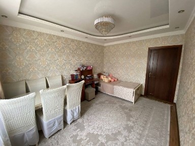 Sotiladi Olmos navostroyka. 2/3/7. 55m²