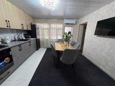 Продаётся Участок на Центр луначарский Срочно