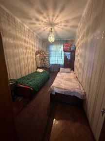 ЮНУСАБАД-11 маг кикс, садик школа 240 2в3\1\4 Продаю квартиру.