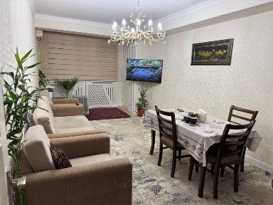Аренда Космонафт метро 3 ком 6 этаж 12 этажка все ест фото реаьно