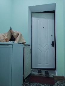 INDEKS бозорини олдида 1 хонали общижита уй ижарага берилади