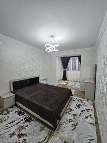 Срочно продаётся 2х ком квартира под бизнес учун ЗОР вариант