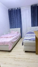 Чиланзар 2 квартал Аллея Гагарина продается 3 комнатная балкон 2/4