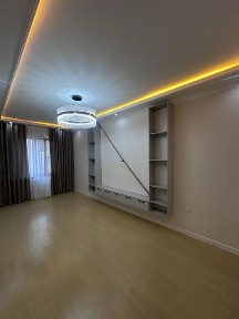 uriggzor rezidensda 2 xona 3 xona qilingan 63 kv yevro remont