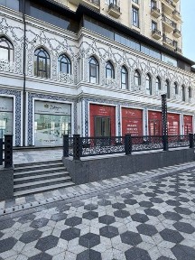 Яккасарой Ж/К Узбегим 1-Линя Продается Нежилой