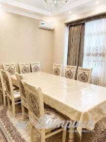 5 комнатная квартира Малика базар