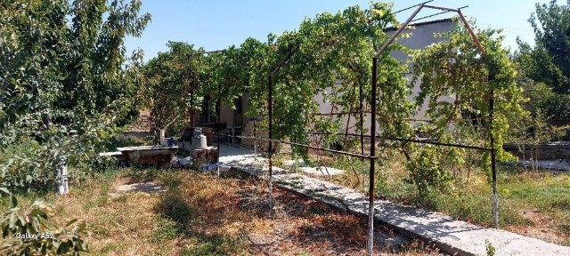 Участок Юкори Чирчик Файзибод мфи 12 сотых