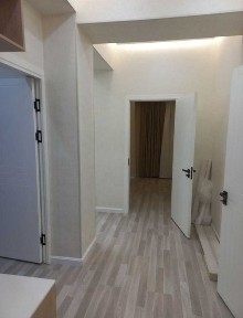 Срочно сдаётся квартира яккасарайский район ориентир 1- нотариус