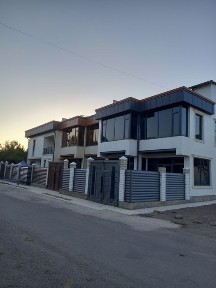Angrenda srochna sotilvotgan uy