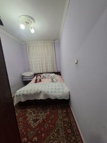 Продаётся 2/5/5 на Юнусабад-17, 2*б балкон