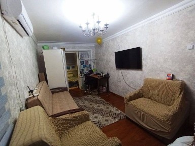 Кибрай Центр Продается квартира 1/4/4 балкон 2х6 Улучшенная Планировка