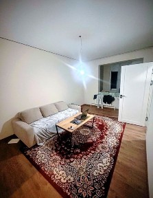Продаю 2/4/4 ЭКО БАЗАР Ялангач Кафе Бухара N97