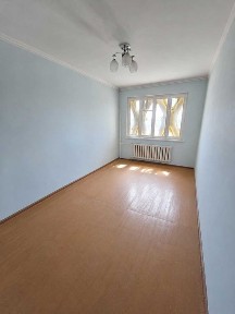 4 хонали квартира сотилади (Медгородок)