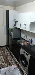 6-mikrorayon Sport kollejni orqa tomoni. 3 xona 85 kv. 5-etaj.