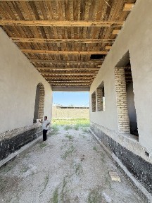 Uchastka sotiladi