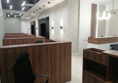 Аренда коммерческого помещения/ Буз базар/ м. Горький