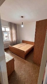 Кирпич 77 серия Юнусабад 8, 2/4/4 не торец 64м2