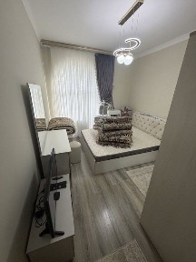 АРЕНДА Катедж 4,5 сотих Фтарой микрорайоне3 комнота есть