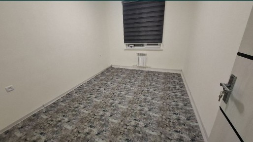Movaroda 2 xonali uy ijaraga beriladi