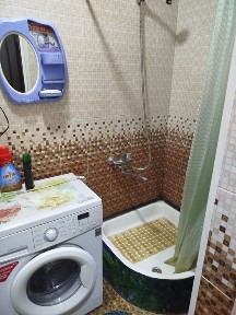 В 1 комнатную квартиру девушку или женщину для совместного проживания