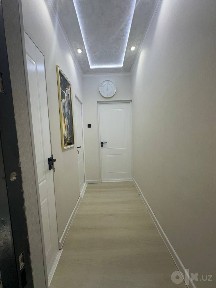 Продаю квартиру. ЮНУСАБАД 4 Кинотеатр АЗИЯ 2\4\4 с ремонтом, ключи сразу