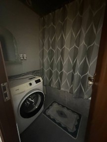 uy sotiladi 1 xonali Chlonzor 11 kvartal Shox med sentr