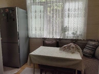Аренда комнаты в квартире с хозяйкой, по ул Дубовая. Метро 7 минут ход