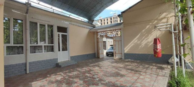 Продается участок в центре города