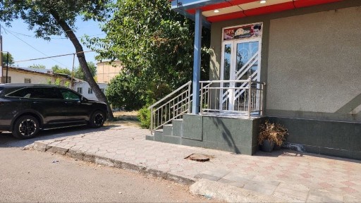 Нежилой СВОЯ Чиланзар 9 квартал 2 хонали 50 квм